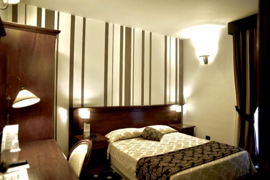 Antica Stazione Hotel Chiaramonte Gulfi Kültér fotó